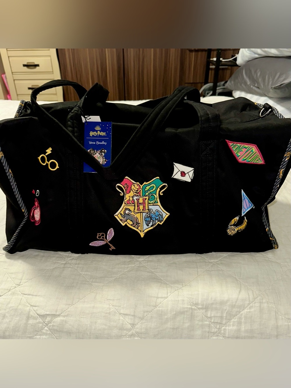 Vera Bradley Black Harry Potter Embroidered Hogwarts School Emblems Duffel Bag